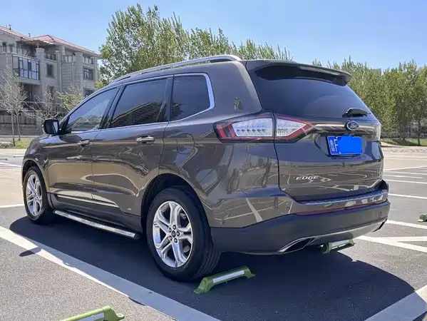 Ford Edge 2016