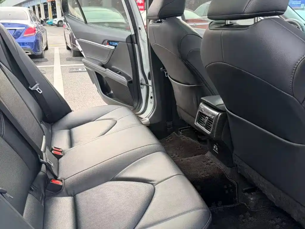 Toyota Camry 2022