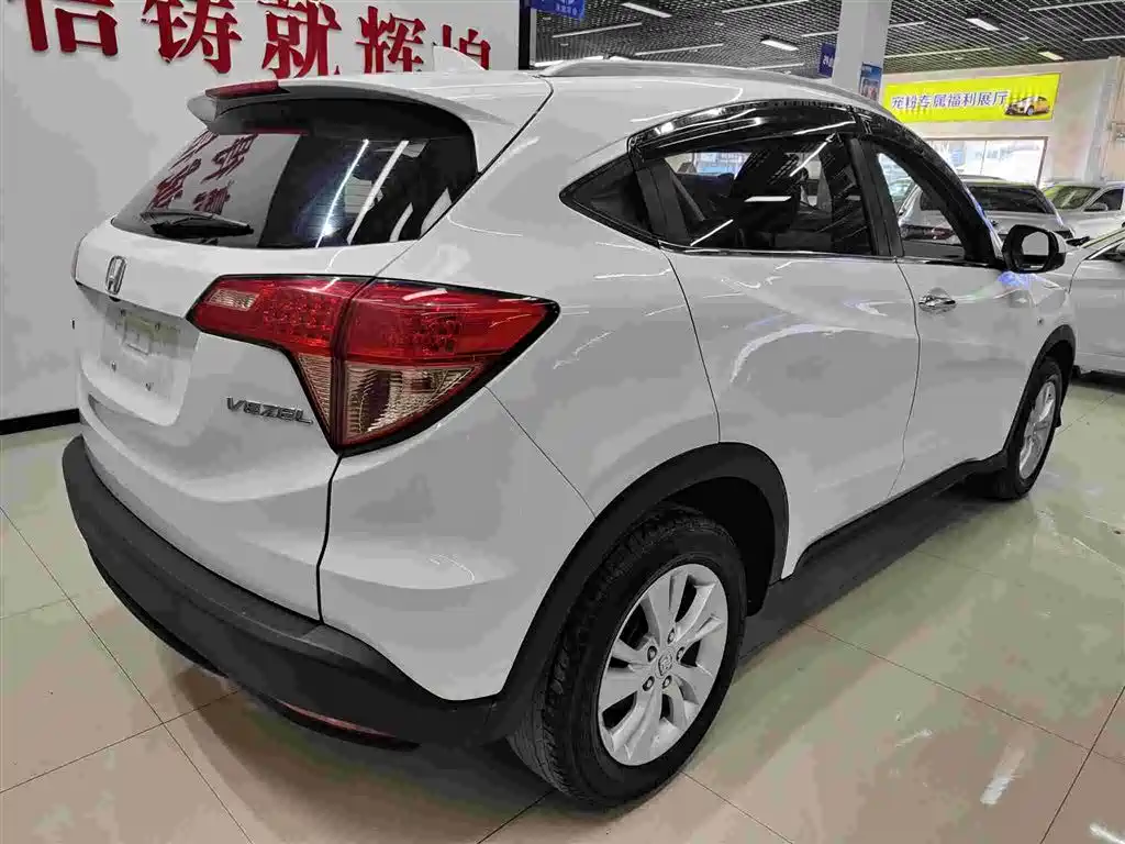 Honda Vezel 2016 — фото 4