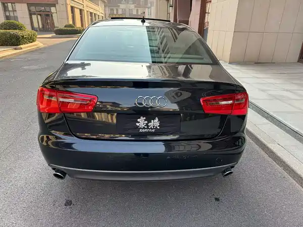 Audi A6L 2012