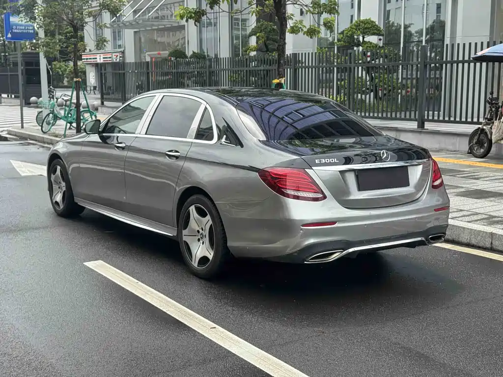 Mercedes-Benz E-Class 2019