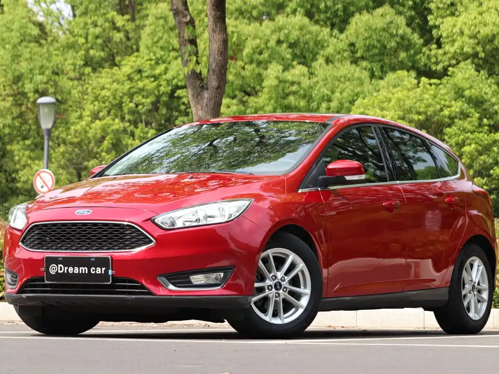 Ford Focus 2016 — фото 1