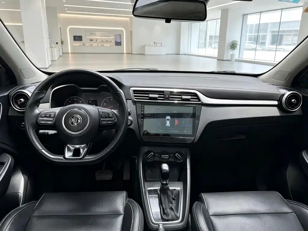 MG ZS 2017