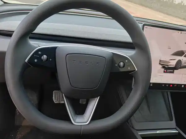 Tesla Model 3 2026