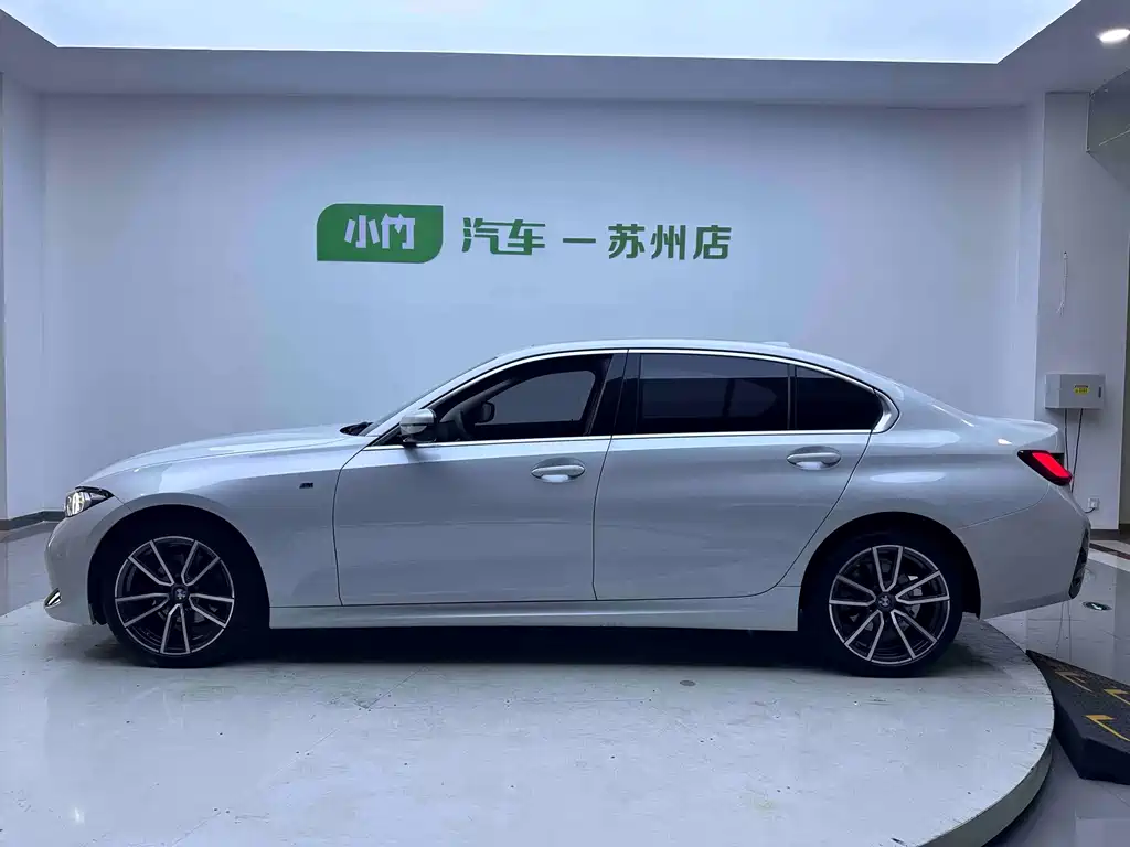 BMW 3 Series 2023
