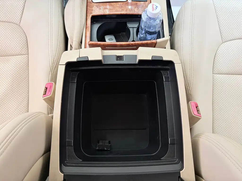 Toyota Land Cruiser 2015 — фото 15