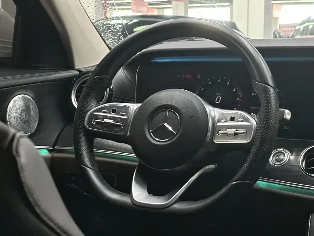 Mercedes-Benz E-Class 2019 — фото 8