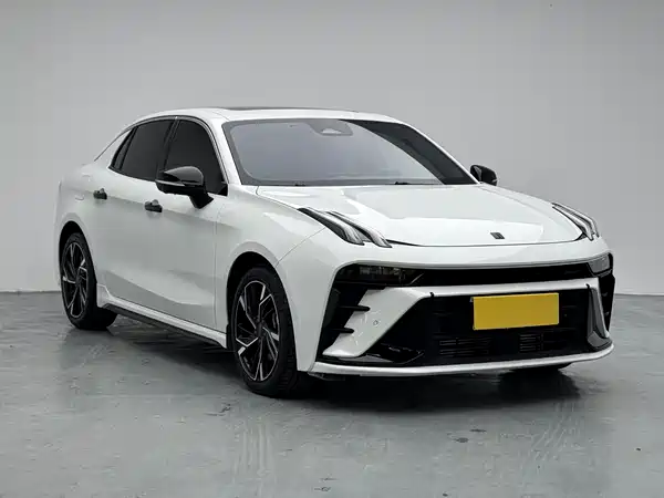 Lynk & Co 03 2023