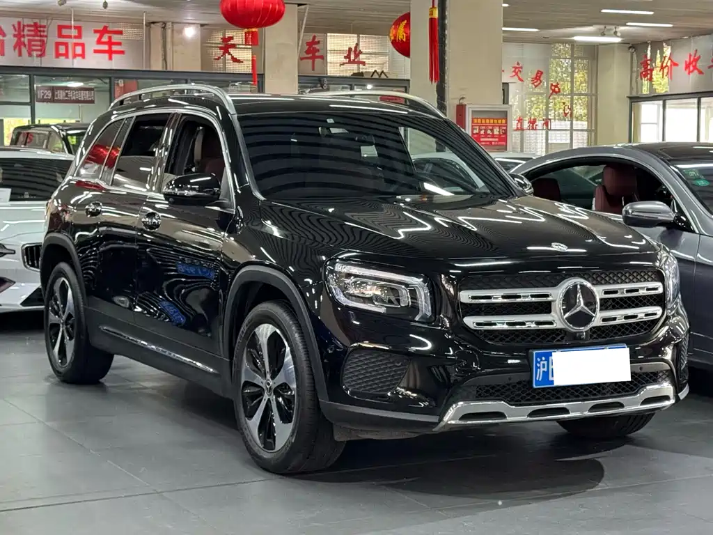 Mercedes-Benz GLB 2023 — фото 3