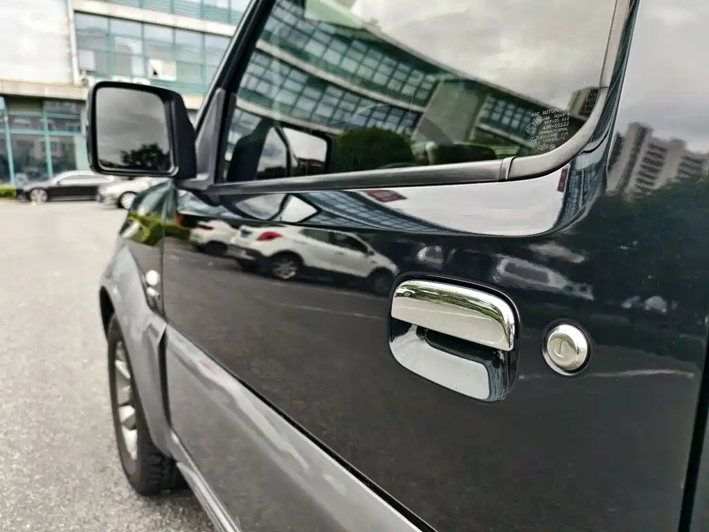 Suzuki Jimny 2018 — фото 23