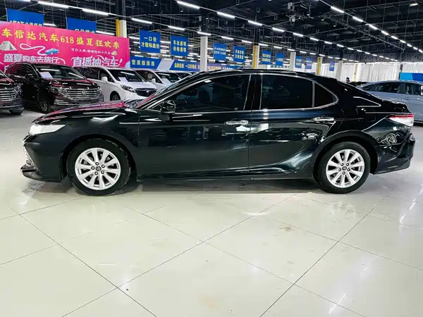 Toyota Camry 2020