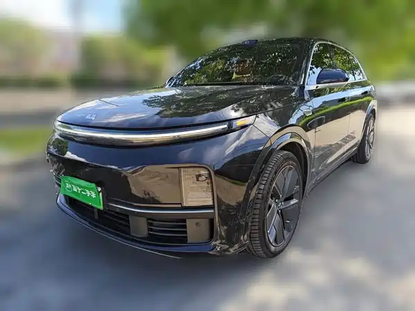 Li Auto L7 2025