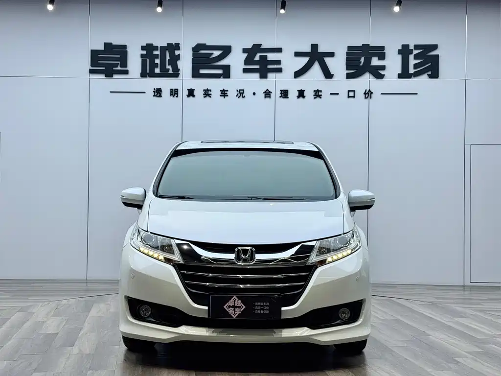 Honda Odyssey 2018 — фото 2