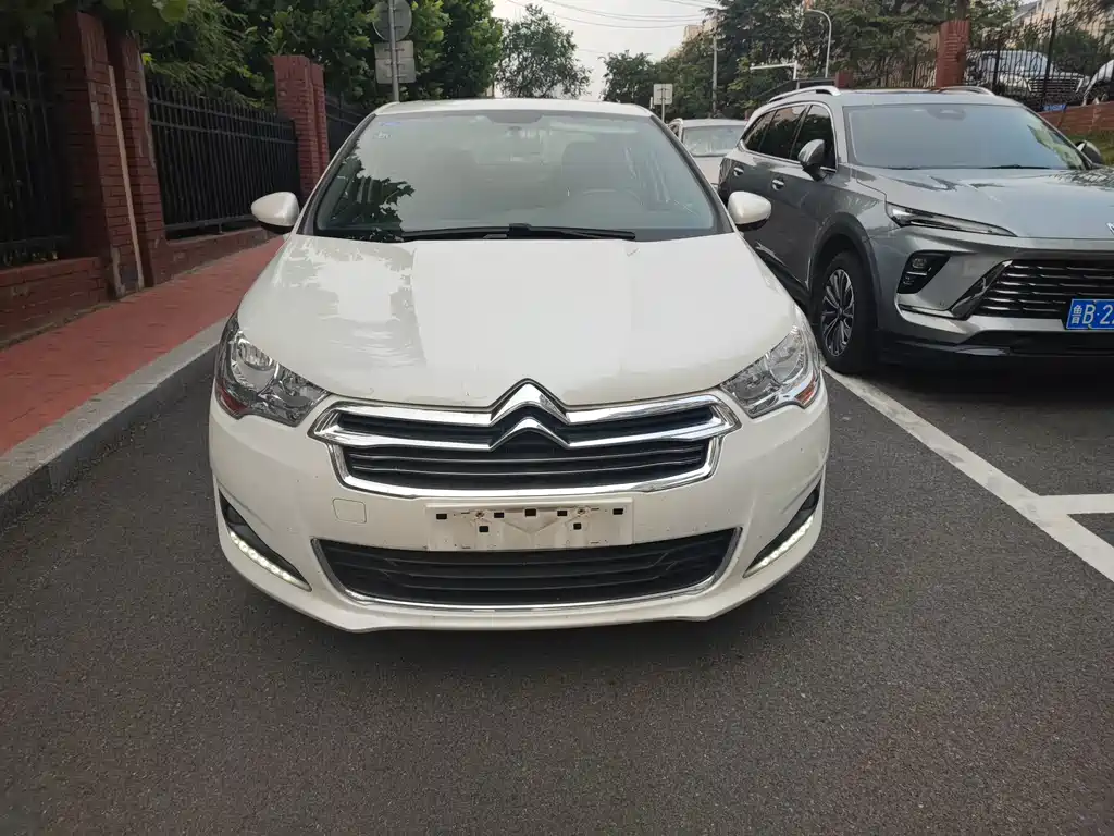 Citroen C4L 2015