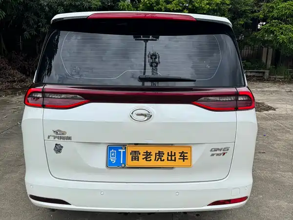 GAC Trumpchi M6 2020
