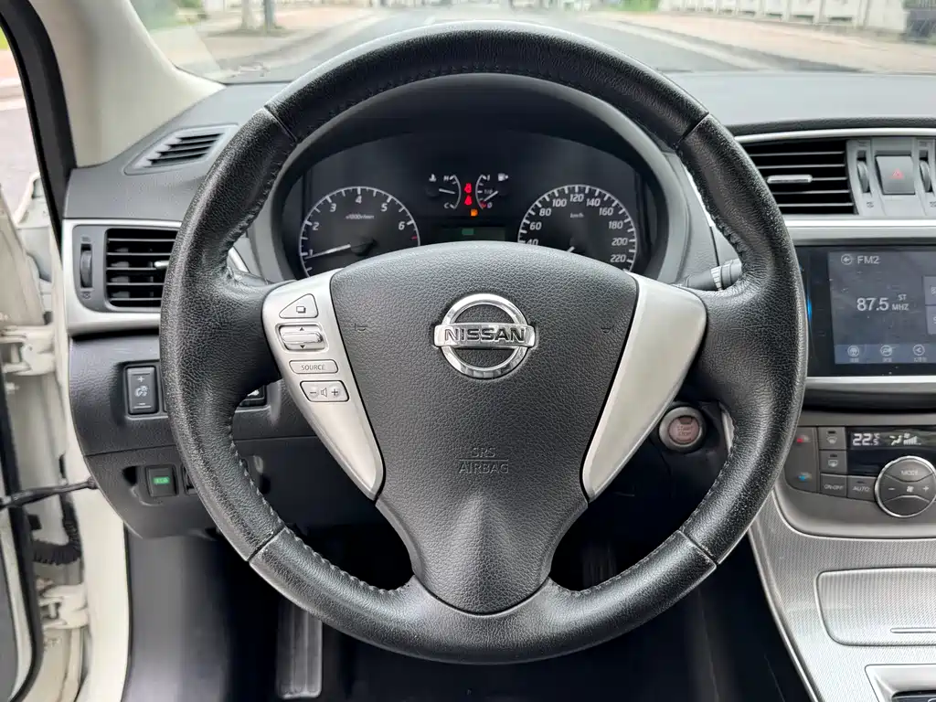 Nissan Sylphy 2014 — фото 13