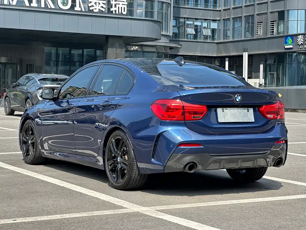 BMW 1 Series 2022