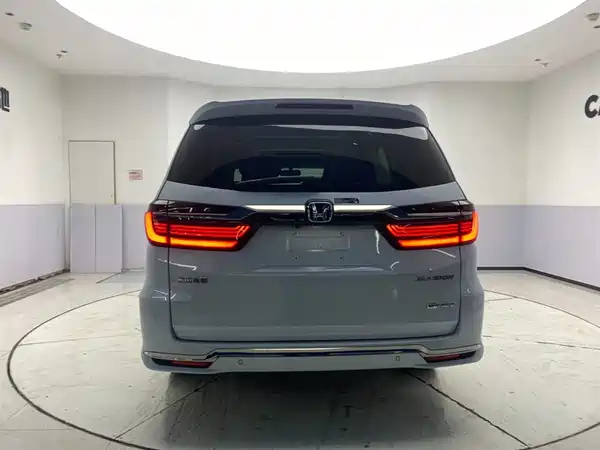 Honda Elysion 2024