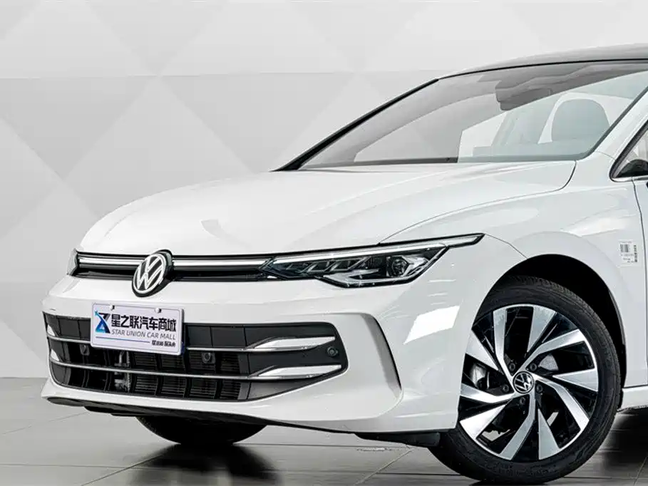 Volkswagen Golf 2026
