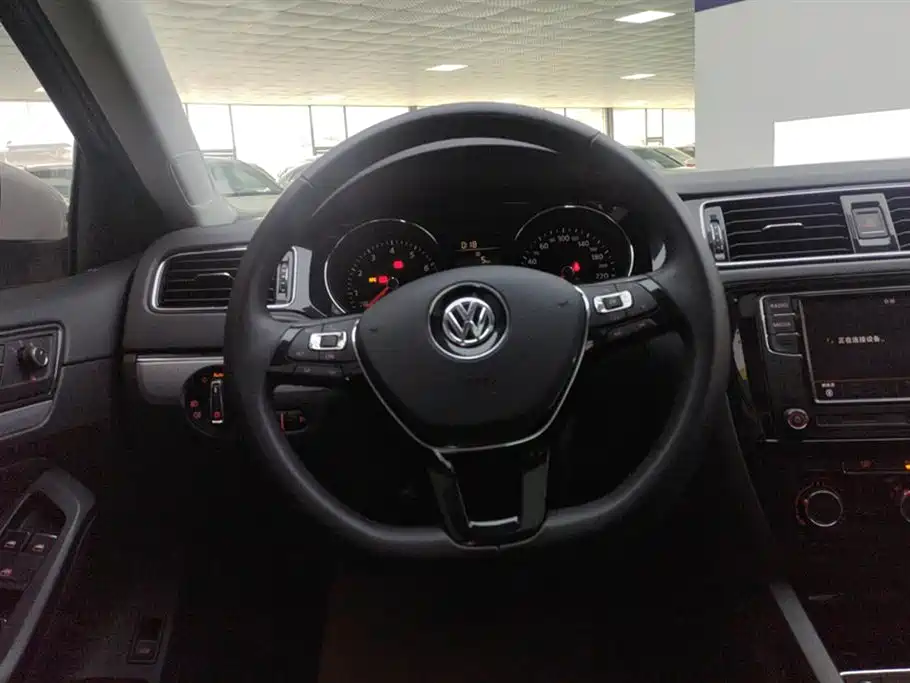 Volkswagen Sagitar 2018 — фото 15