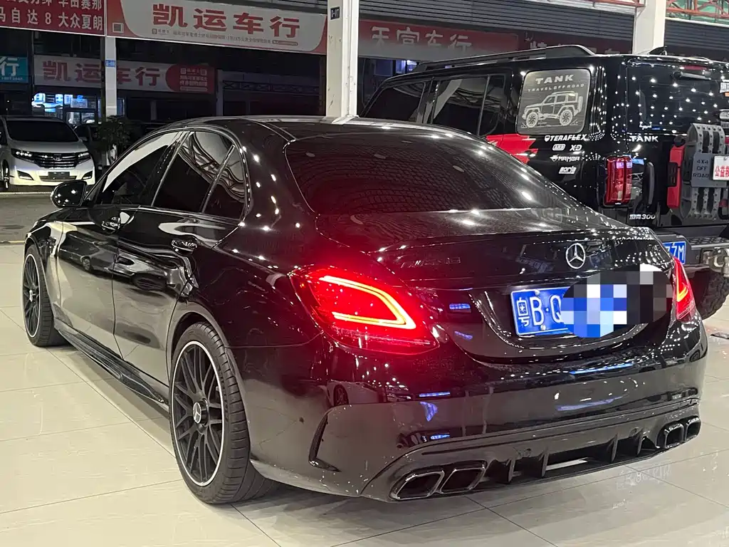 Mercedes-Benz C-Class AMG 2020 — фото 6