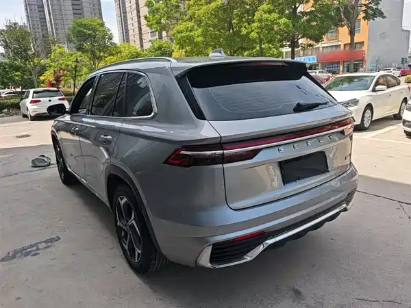 Geely Xingyue L 2021