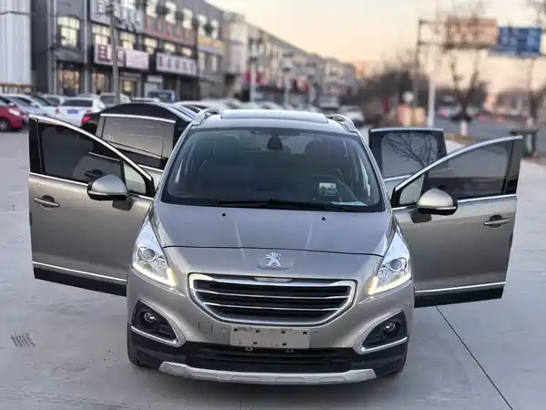 Peugeot 3008 2015