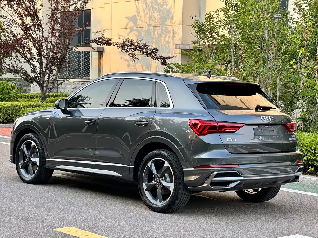 Audi Q3 2023