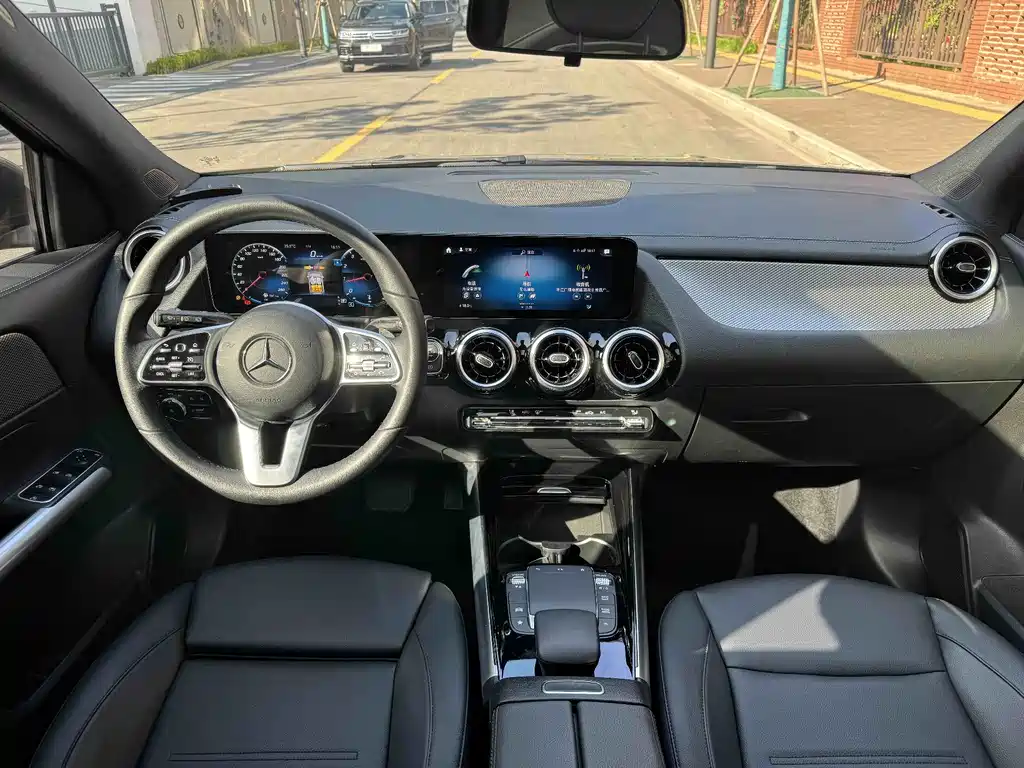 Mercedes-Benz GLA 2022 — фото 10