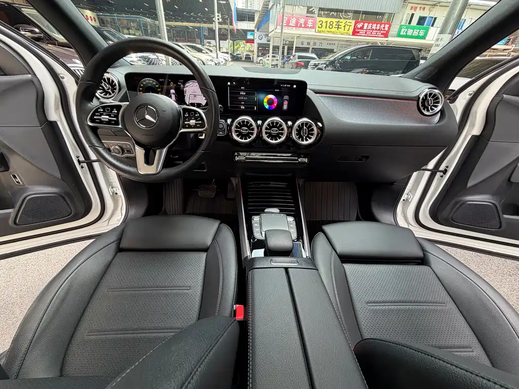 Mercedes-Benz GLA 2023 — фото 15