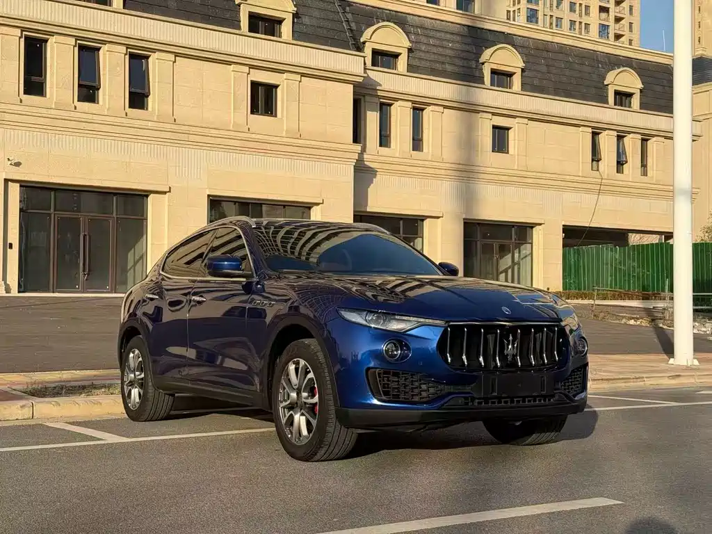 Maserati Levante 2018 — фото 3