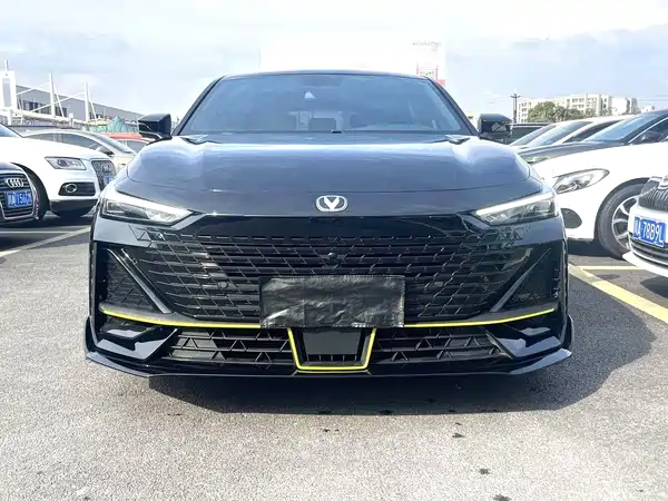 Changan UNI-V 2022