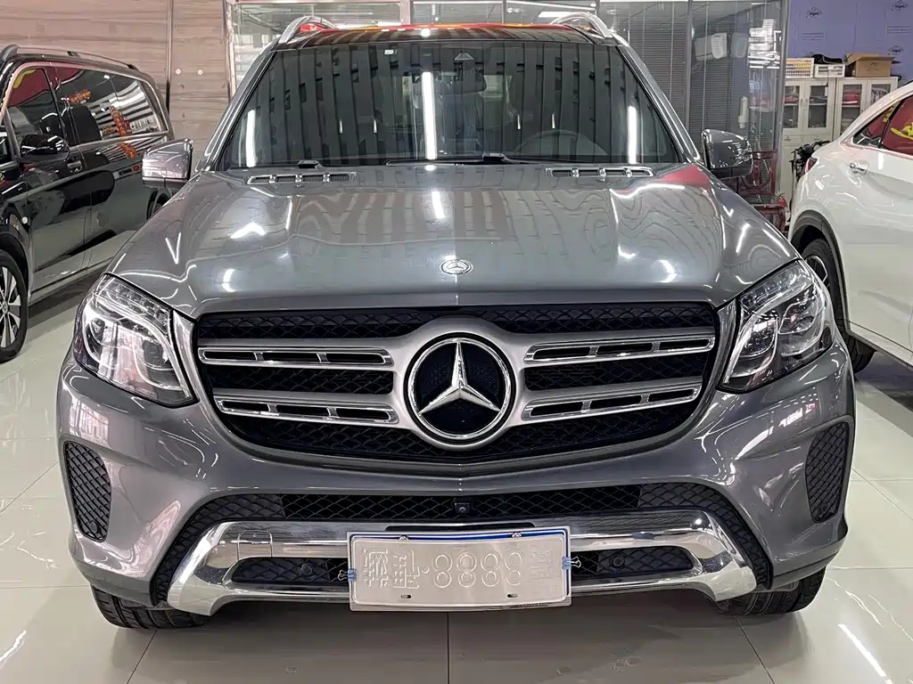 Mercedes-Benz GLS 2017 — фото 1