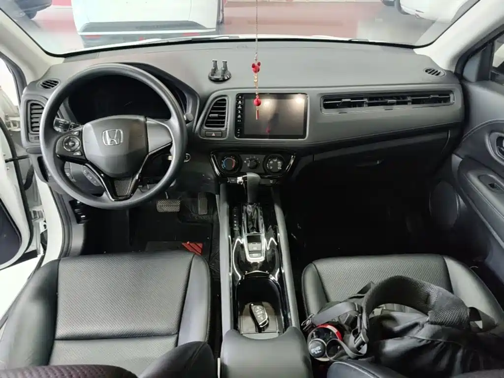 Honda Vezel 2020 — фото 10