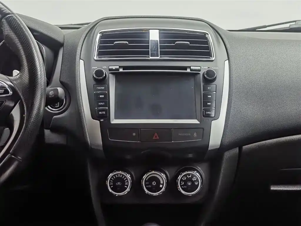 Peugeot 4008 2014 — фото 12
