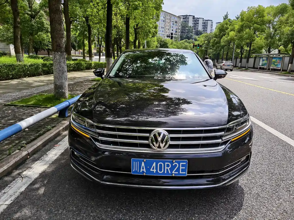 Volkswagen Phideon 2018 — фото 2