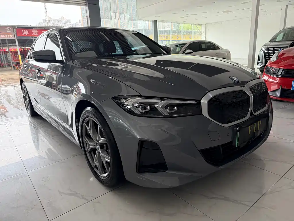 BMW i3 2025