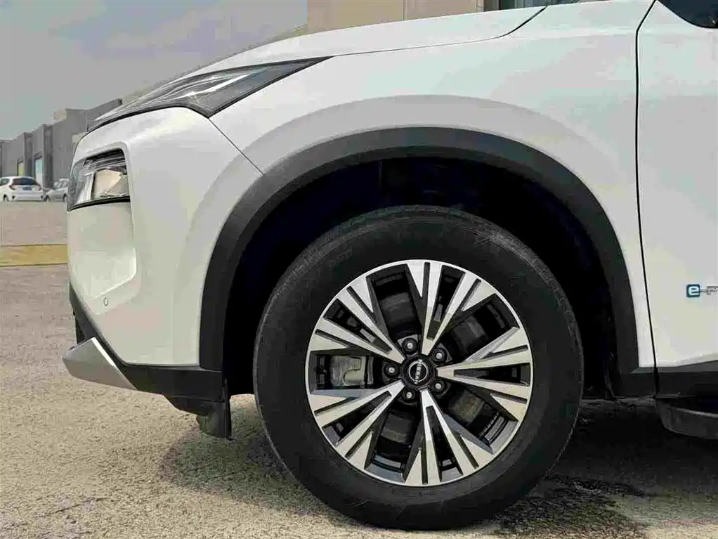 Nissan X-Trail 2024 — фото 13