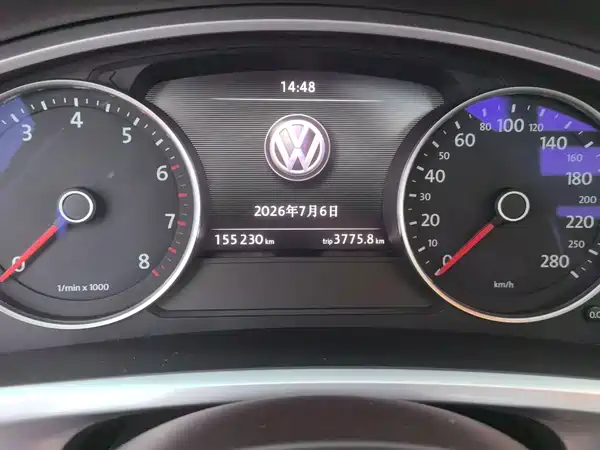 Volkswagen Touareg 2015