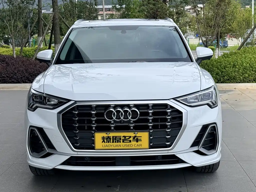 Audi Q3 2021