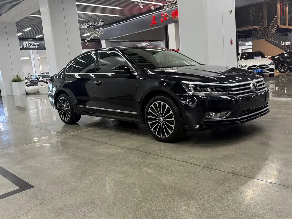 Volkswagen Passat 2019 — фото 2