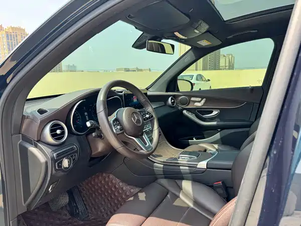 Mercedes-Benz GLC 2021