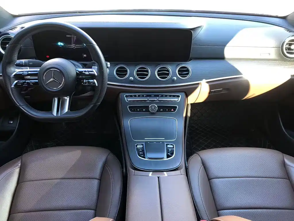 Mercedes-Benz E-Class 2021 — фото 5