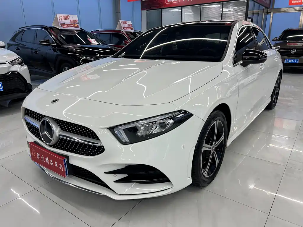 Mercedes-Benz A-Class 2023 — фото 1