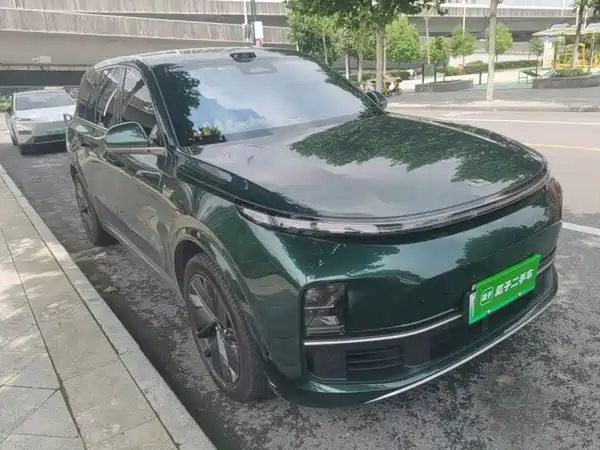 Li Auto L9 2025