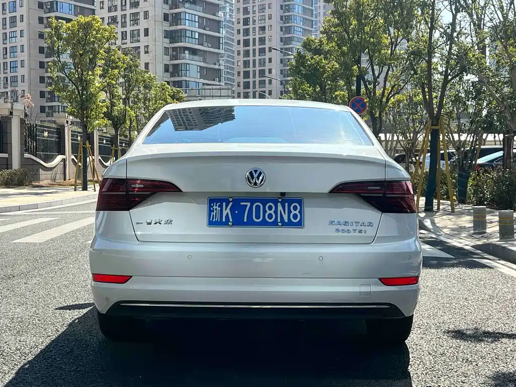 Volkswagen Sagitar 2020