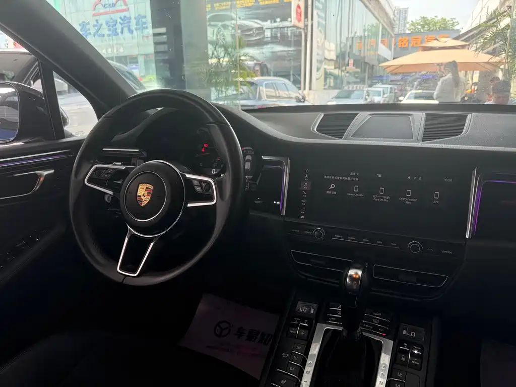Porsche Macan 2019 — фото 13
