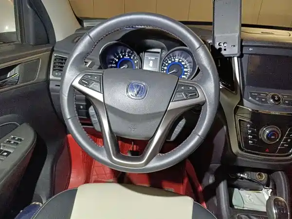 Changan CS35 2018