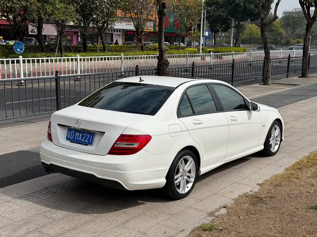 Mercedes-Benz C-Class 2013 — фото 3