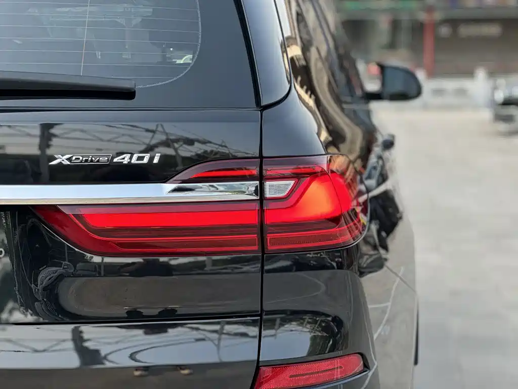 BMW X7 2020 — фото 34